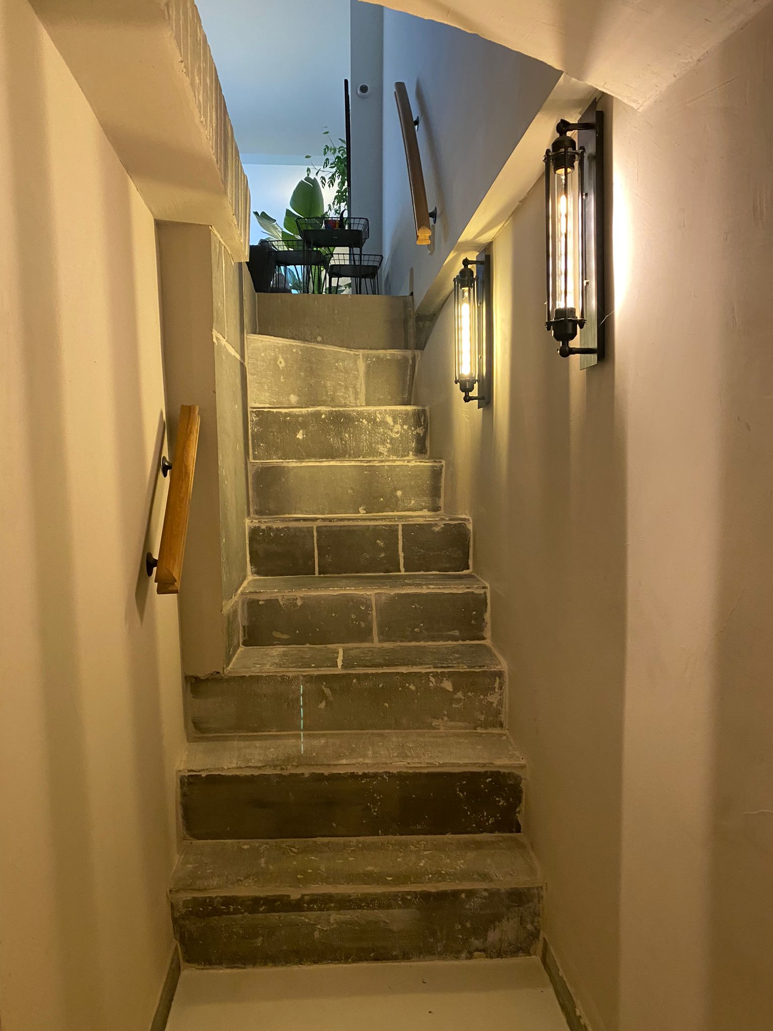 Werfkelder met vochtproblemen